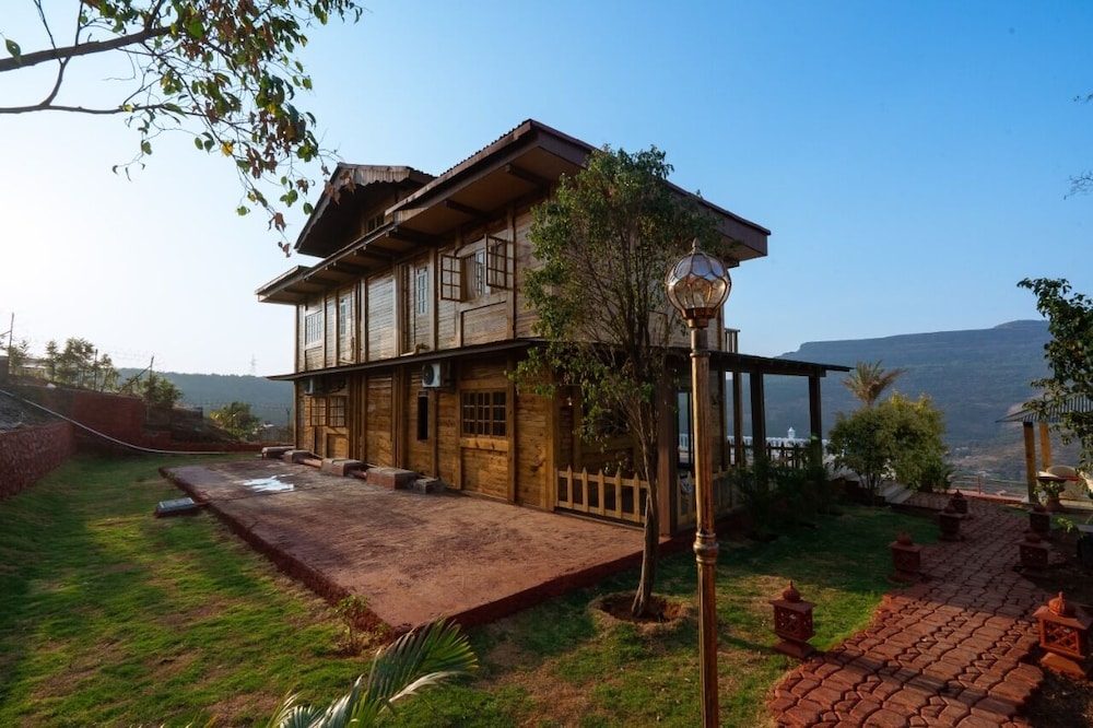 Amarjas Sierra Vista