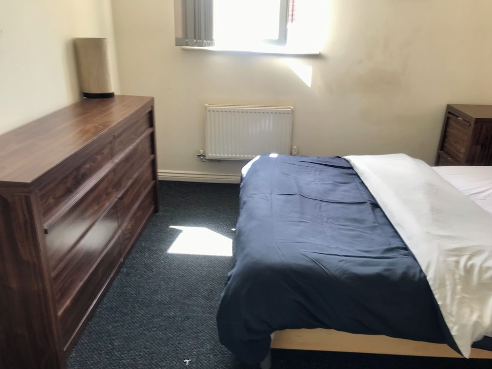 Immaculate 2-bed Apartment in Smethwick