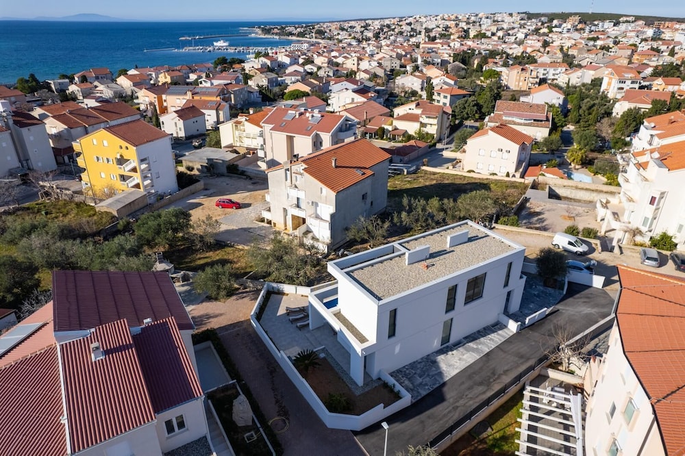 Villa Cataleya with private heated pool