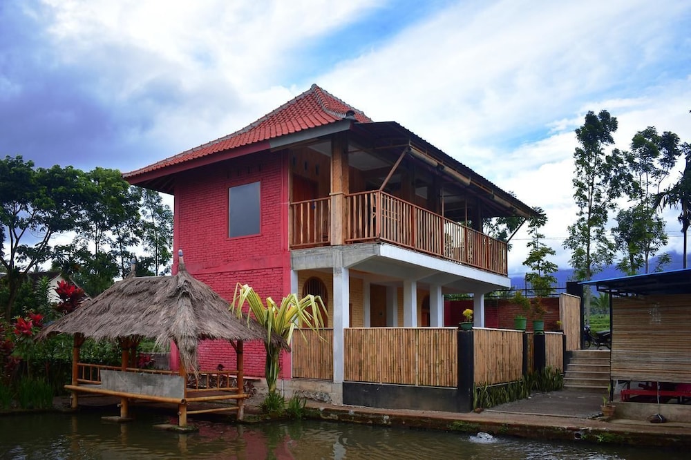 Cahaya Tetebatu Inn