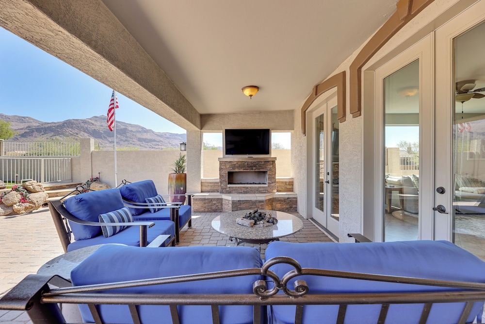 Breathtaking Family Retreat in Elite Gold Canyon!