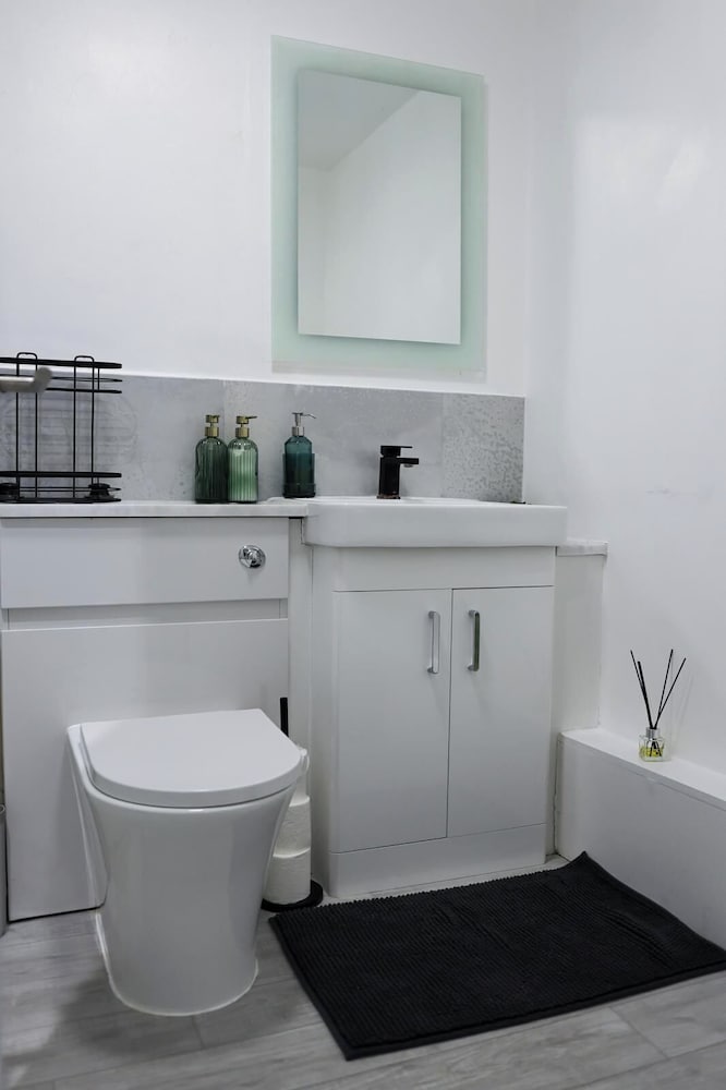 4 Guests - Pet Friendly Retreat in Thornton Heath