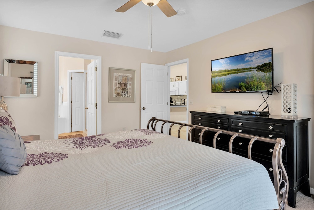CozyKey Vacation Rentals