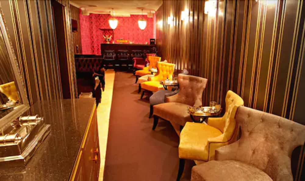 Humboldt1 Palais-Hotel & Bar