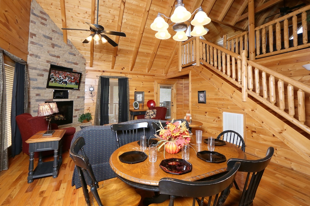 Wild Adventures - One Bedroom Cabin