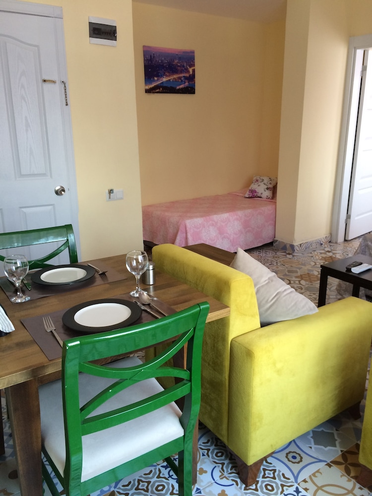 Turkish Apart Hotel