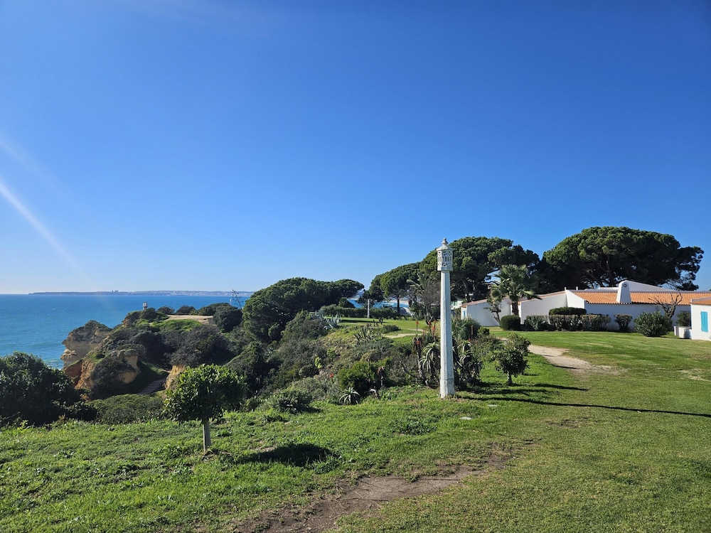 Alvor Prainha Beach House view 4