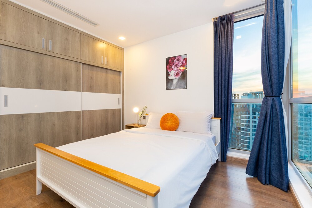 An Corner Vinhomes Central Park 2bedrooms