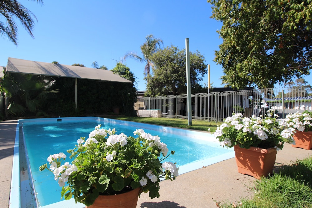 Cobram Colonial Motor Inn