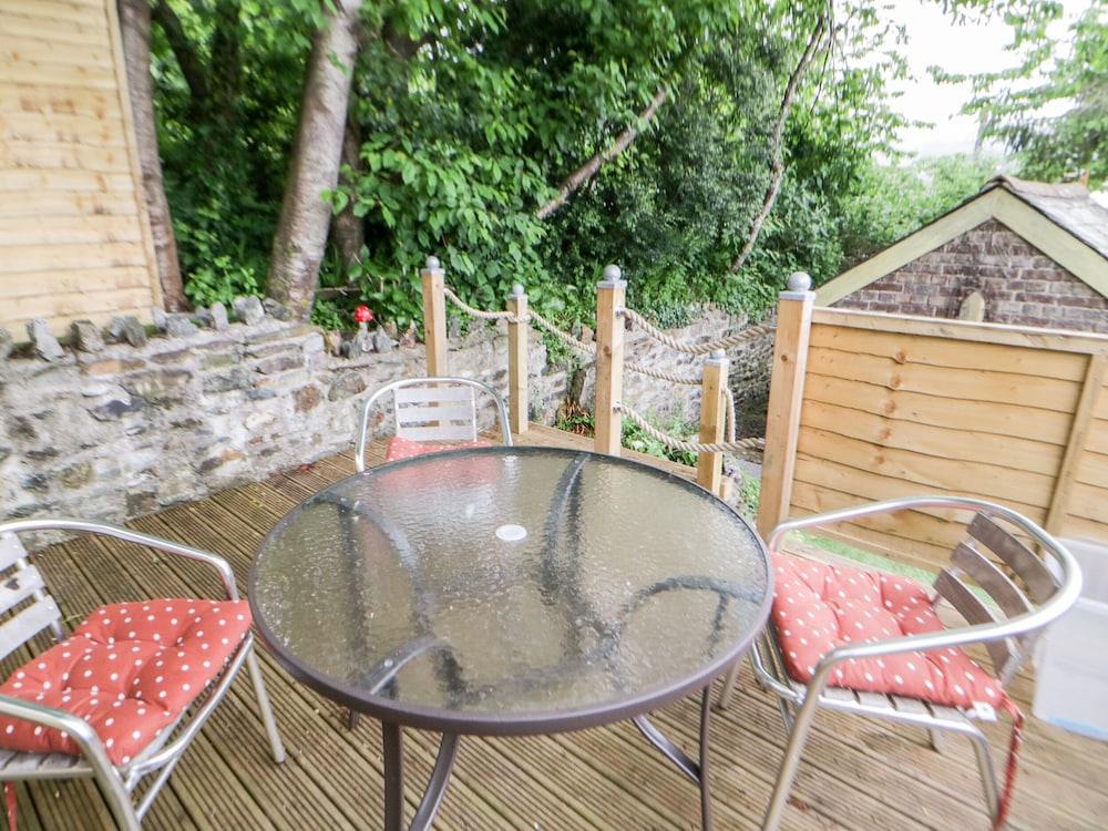 Nasturtium Cottage