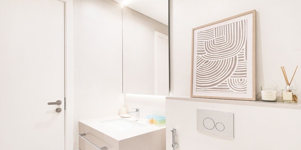 LUX  The JBR Garden View Suite
