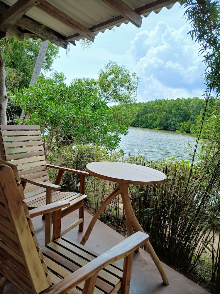 Ginger Harmony Guesthause and Café
