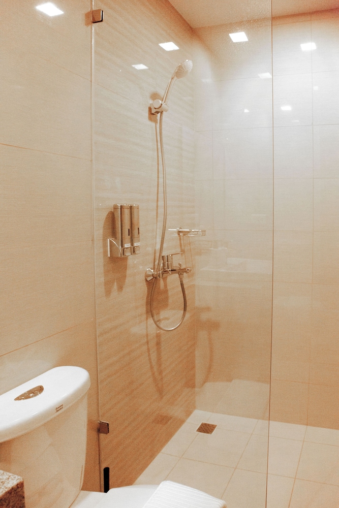 Uptown Park Suites Tower 2