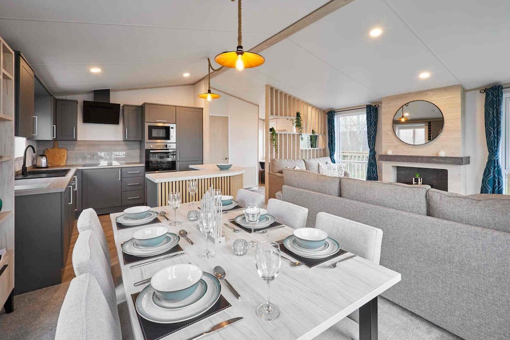 Host Stay Linden Lodge Ashdown Retreat