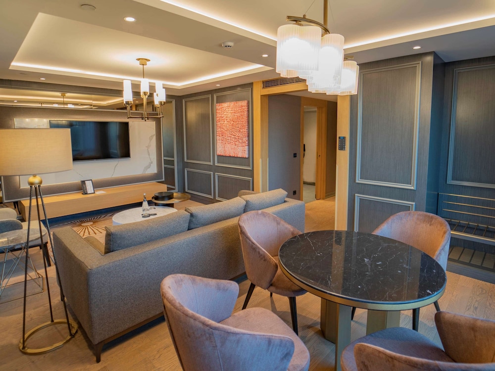 Sofitel İstanbul Taksim - Image 61