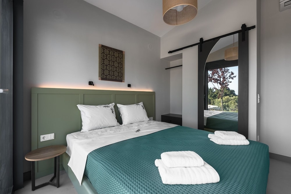 Theeta Elia Villa - Metamorfosi Halkidiki