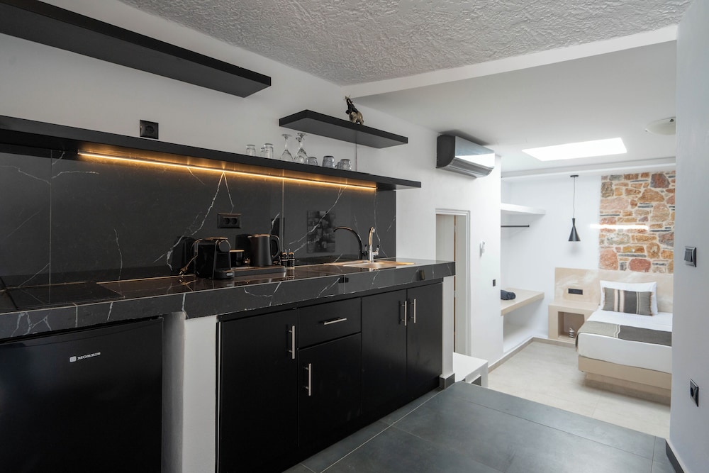 Illusion Suites