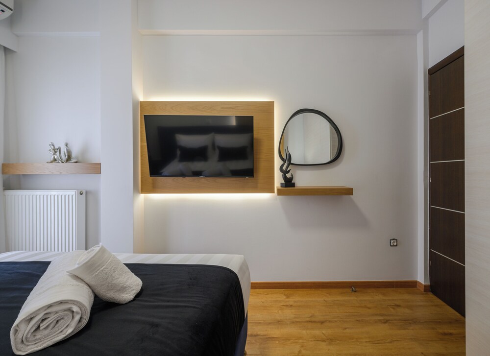 Acropolis View Deluxe Penthouse & Luxury Apartments