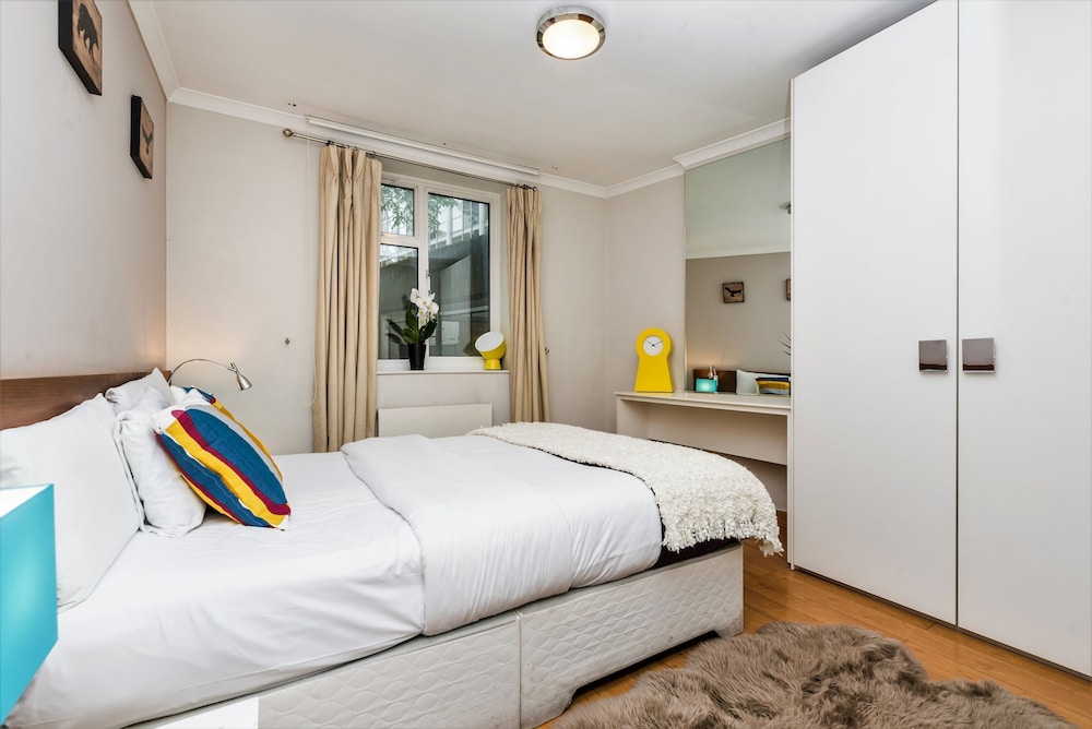 Lux London South Kensington