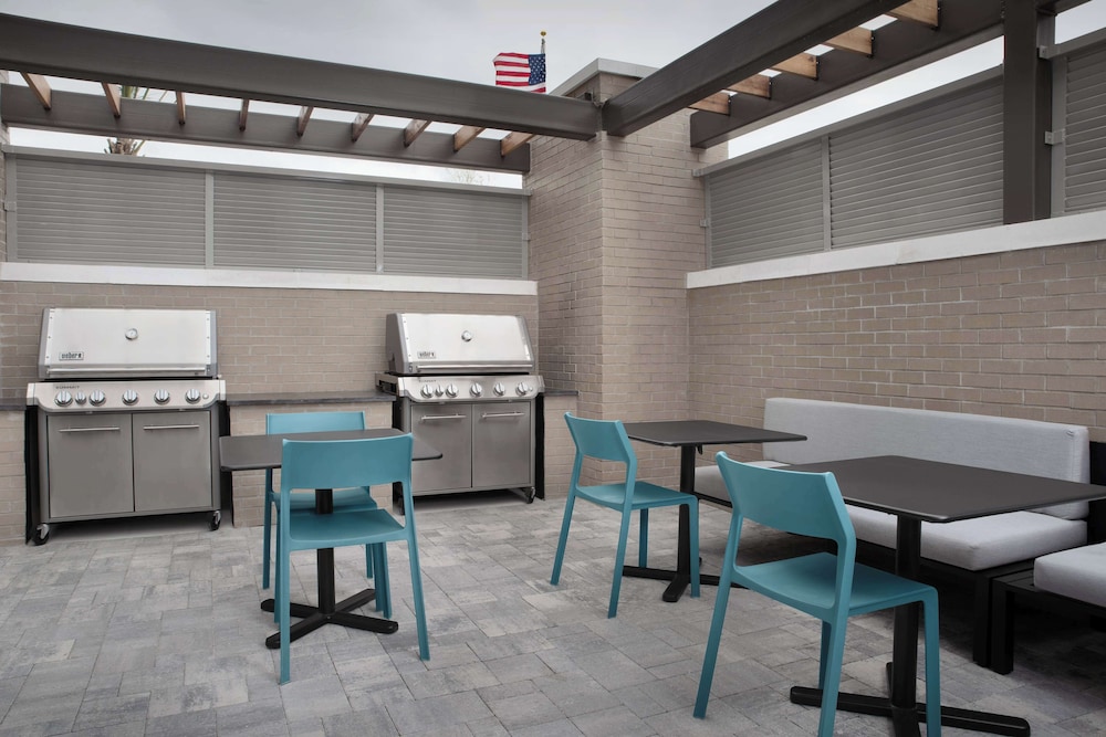 Home2 Suites By Hilton Lakeland North I-4