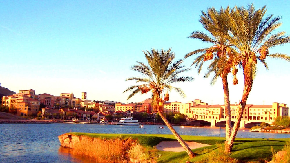 Lake Las Vegas Condo w/ Balcony, Resort Amenities!