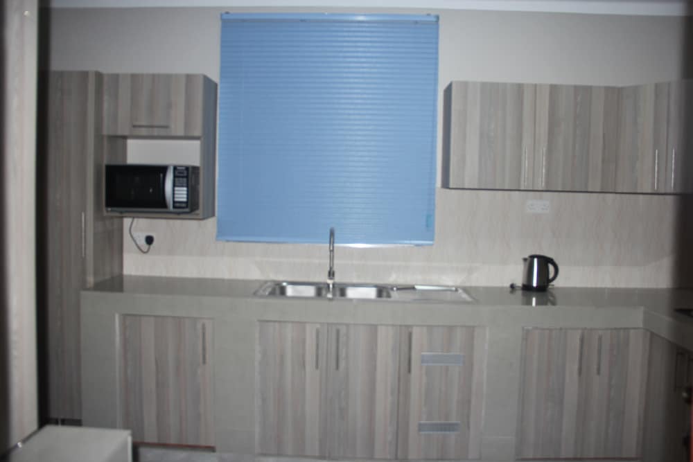 Hope's Apartments view 3