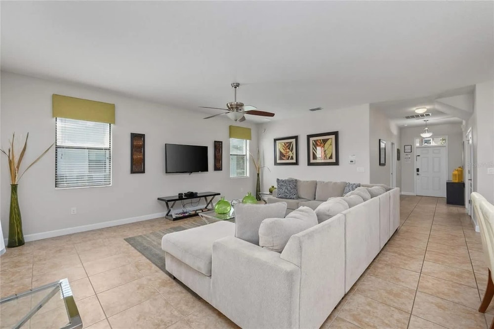 6 Bd Luxury Villa in Championsgate With Private Pool