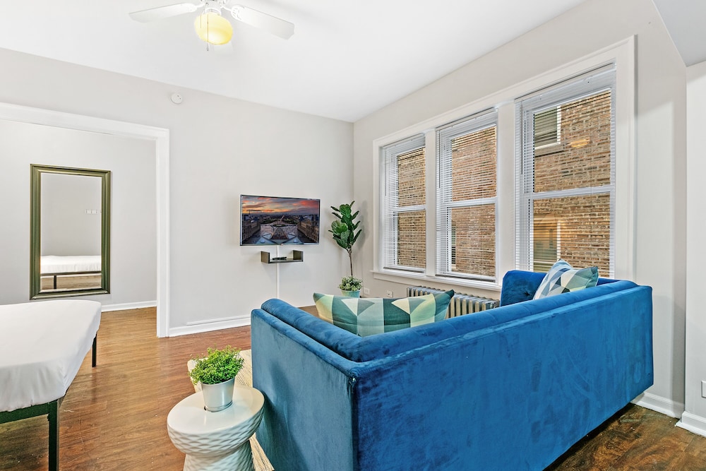 Studio Superb Apt Near Loyola University - Image 5