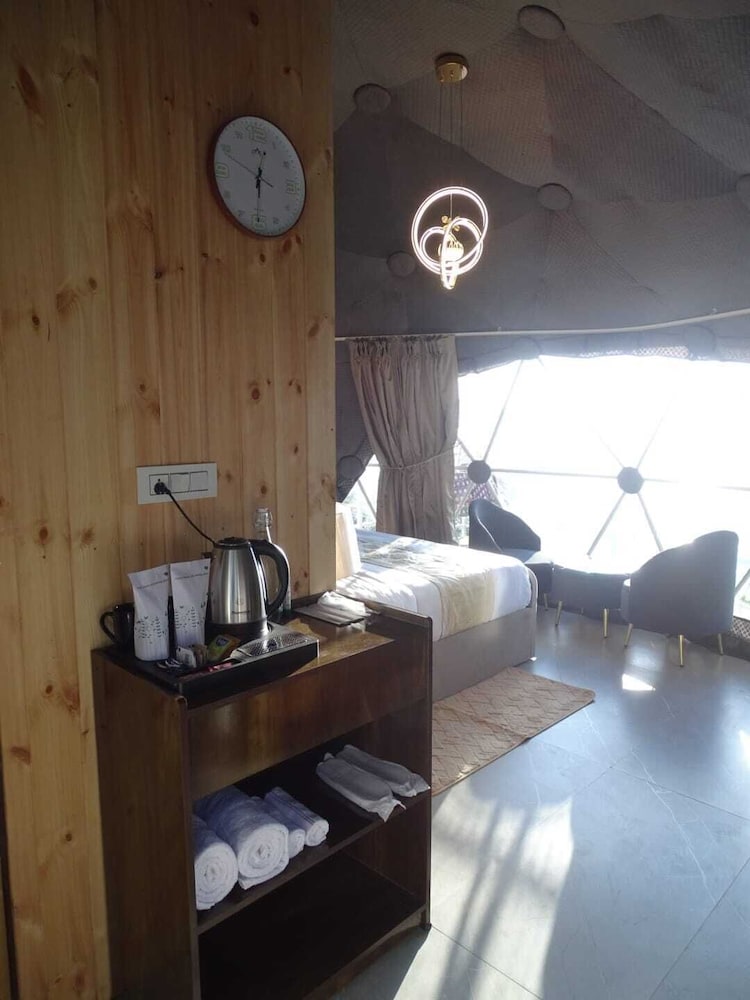 Shiku Glamping Stays