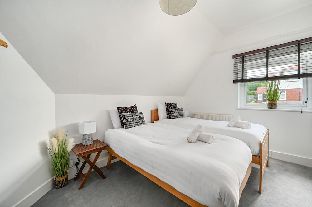 Host Stay The Cliff Greenhouse