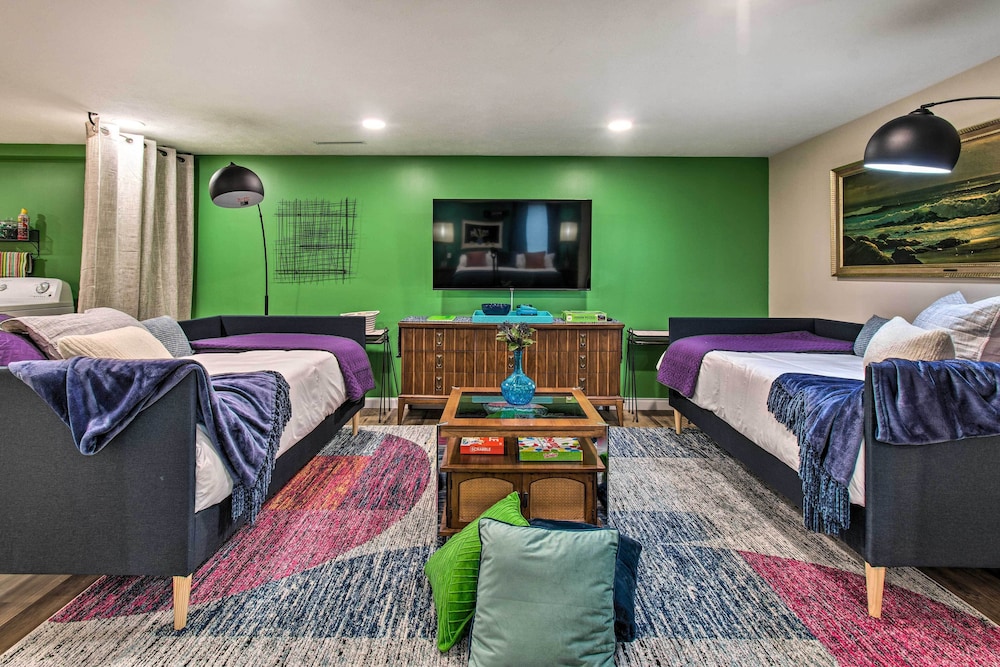 Miscellaneous Market Vacations - Ideally Located House - 9 Mi From Route 66! - Property Image 4