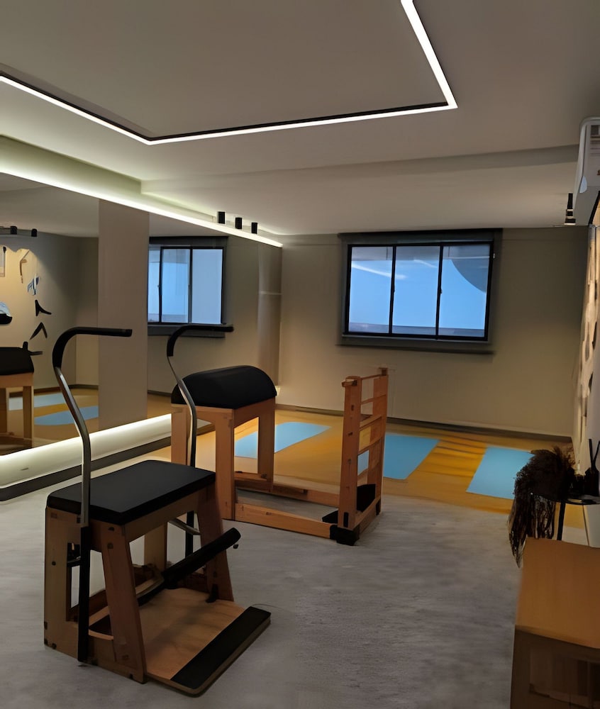 Studio Design 3 - Lions