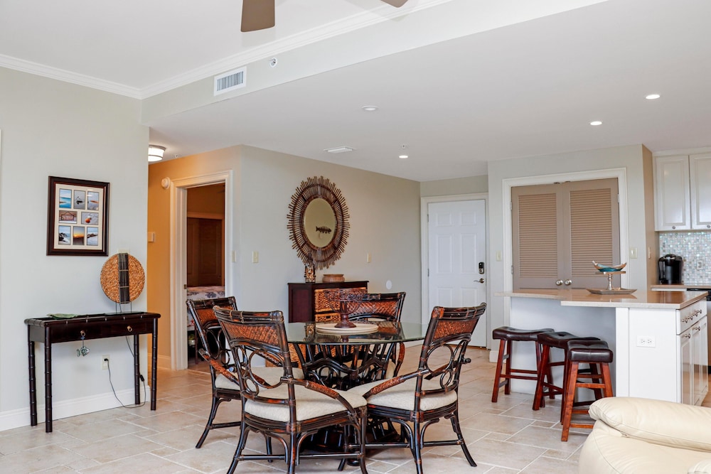 The Villas #302