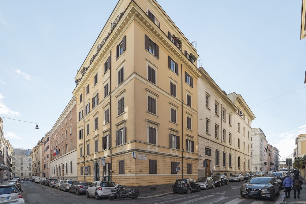 Stazione Termini & Castro Pretorio Flat