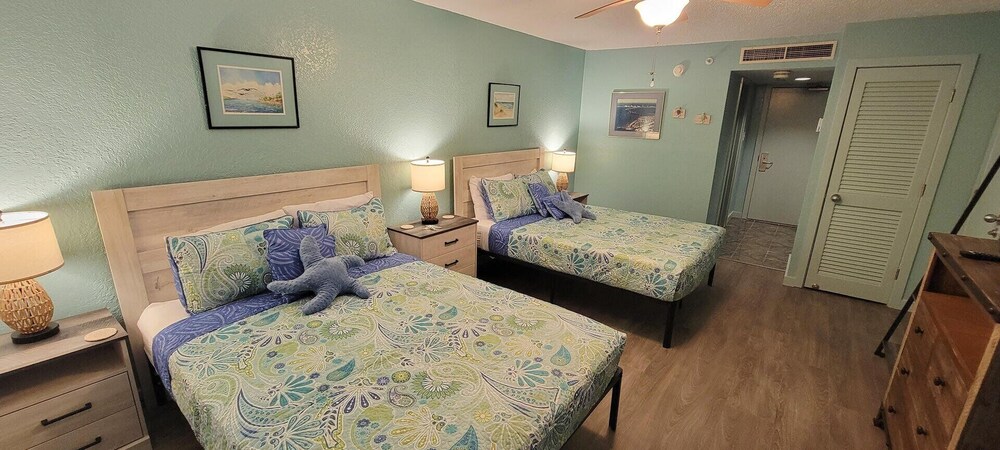 Saida Royale 9018 2 Bedroom Condo