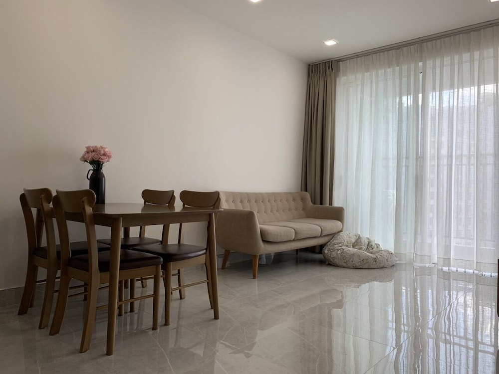Sunrise City Alm's Luxury Apartment