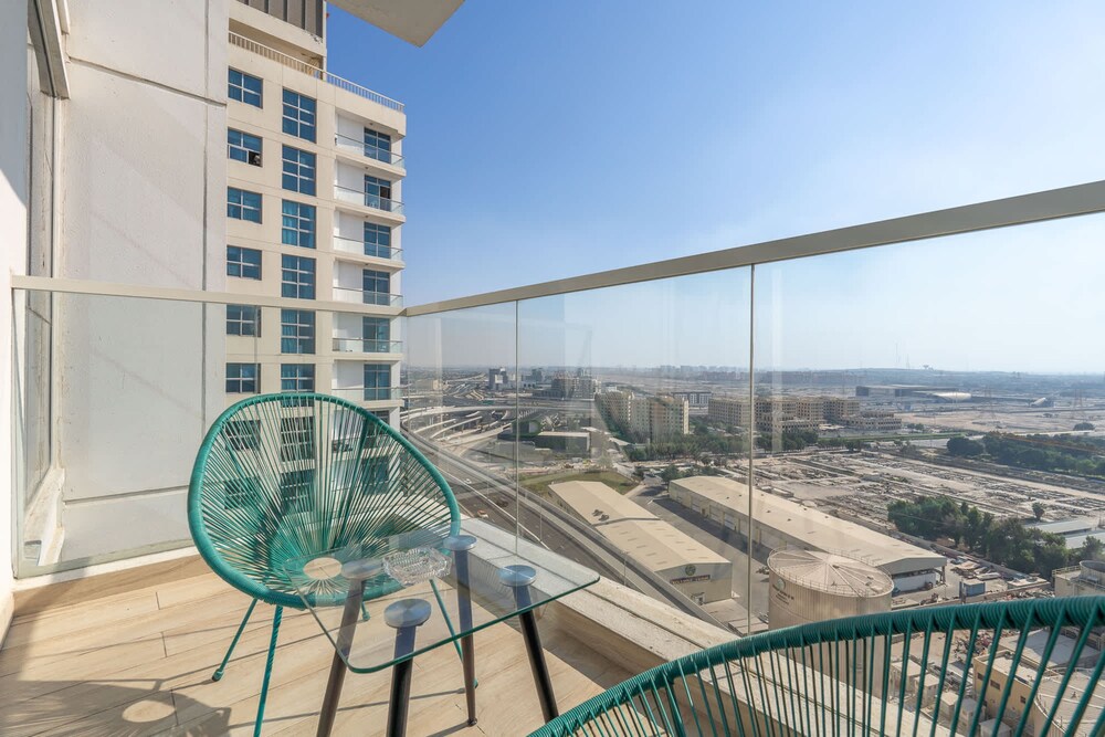 Luxury 1-bedroom in Dubai Marina That Sleeps 2