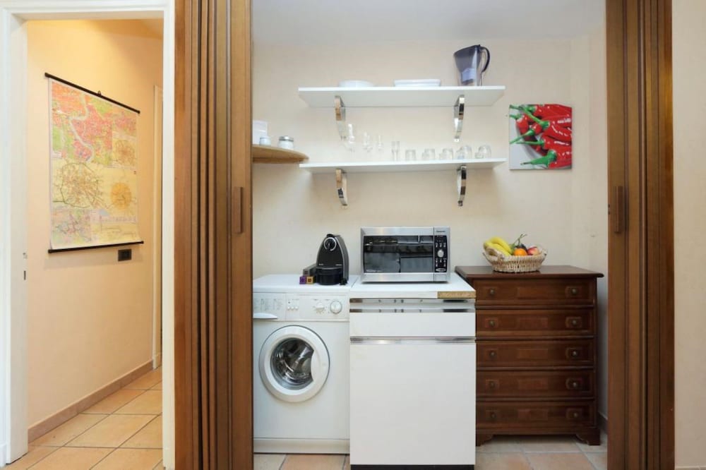 Unique Grand Trevi Fountain Apartment
