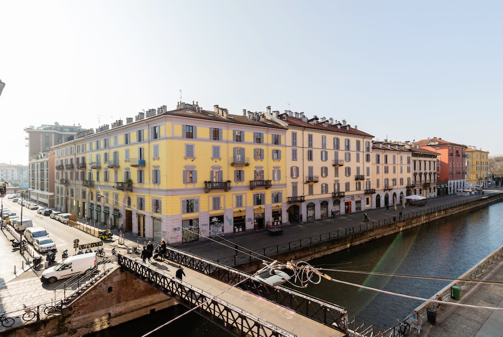 Milan Retreats Navigli photo 1