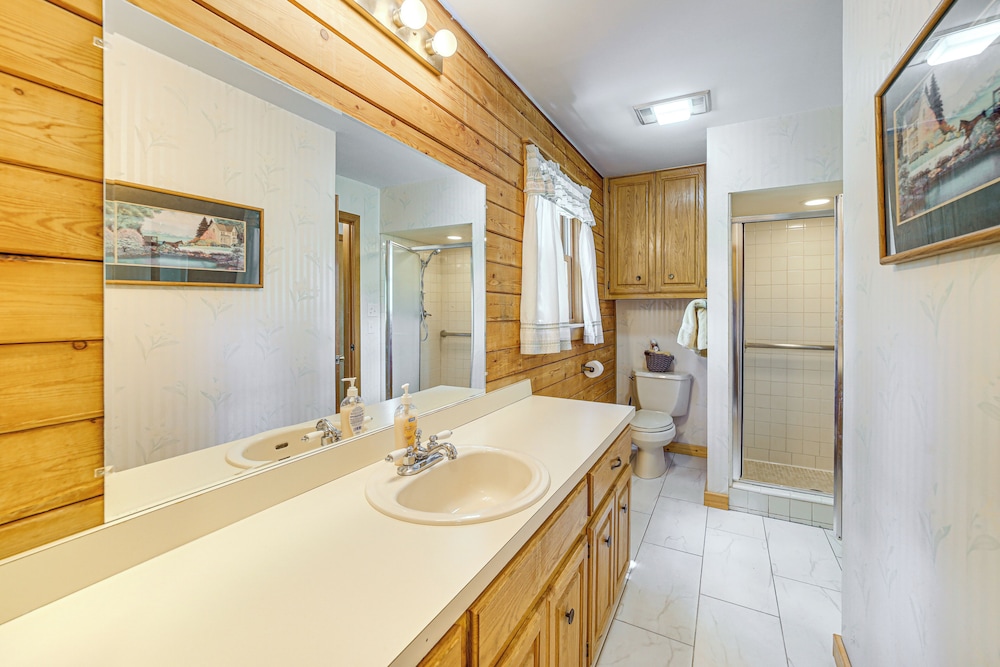Lakefront Home w/ Boat Ramp Near Spavinaw Rec Area