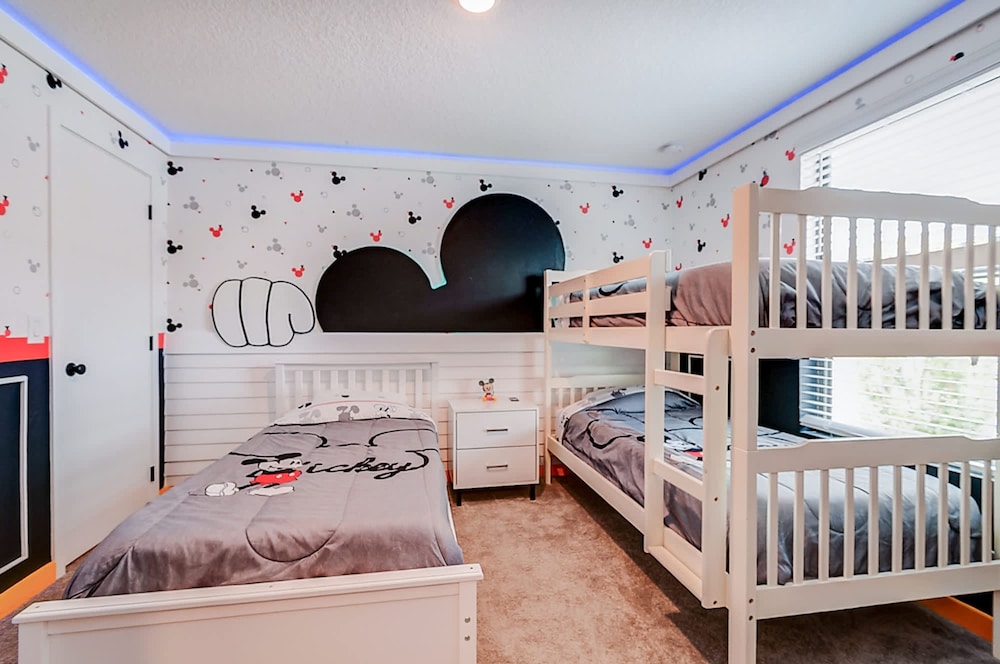 3417 Brand New 3BD Family Home Near Disney