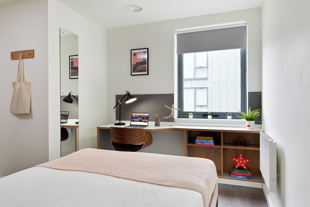 Student Only Sharman Court