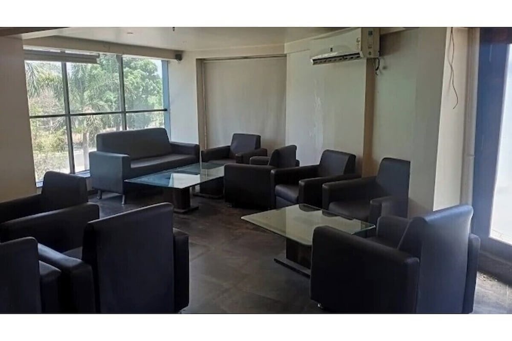 Hotel Sunland