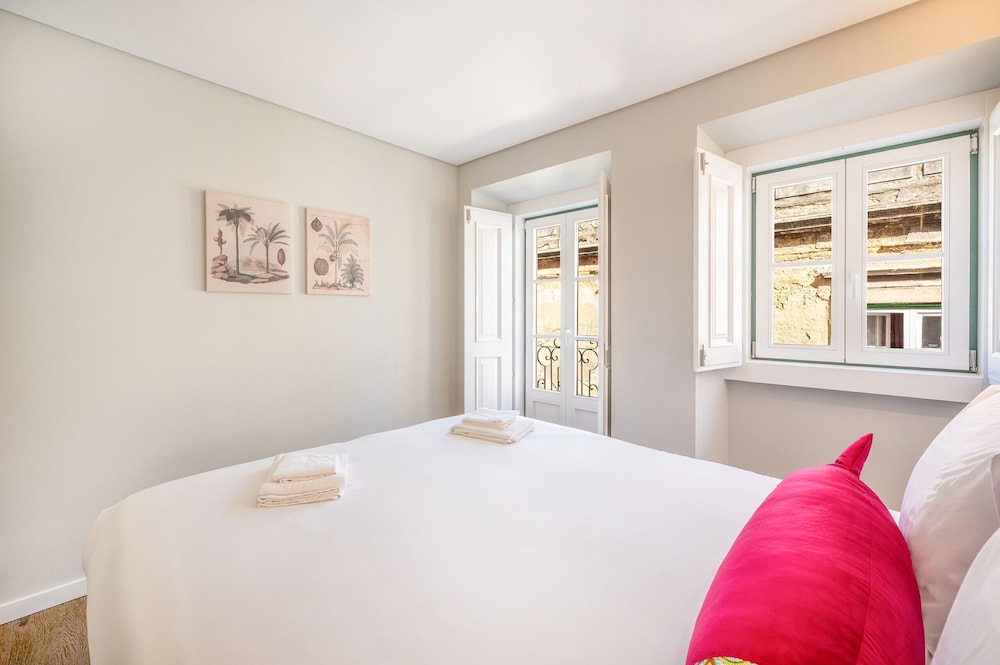 Bairro Alto Prime Studio II by Homing view 5