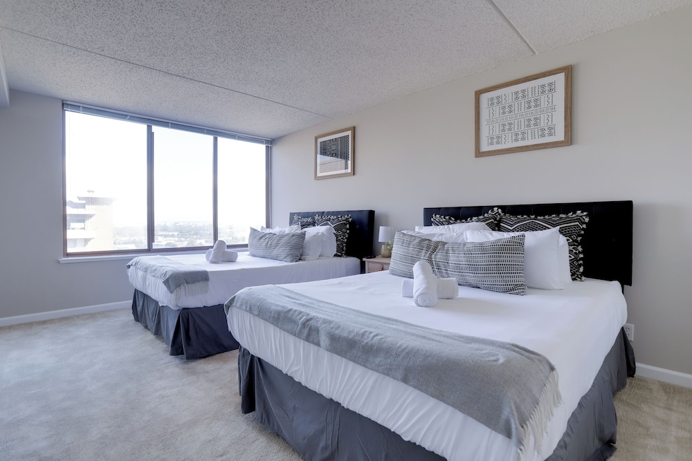 Cozy Pentagon City Retreat