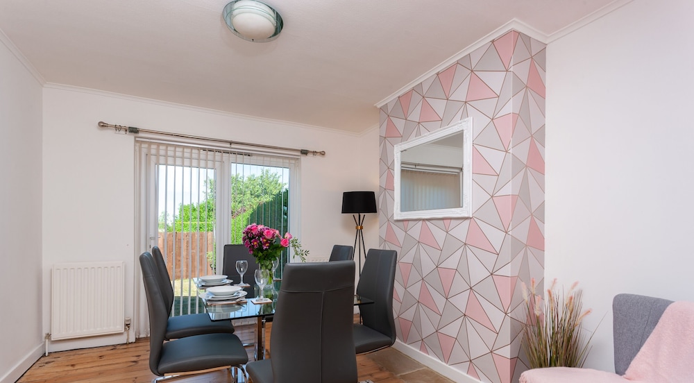 HC Property - Mountford