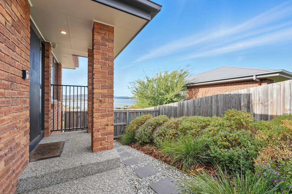 Timbermill House - 2 Bedrooms