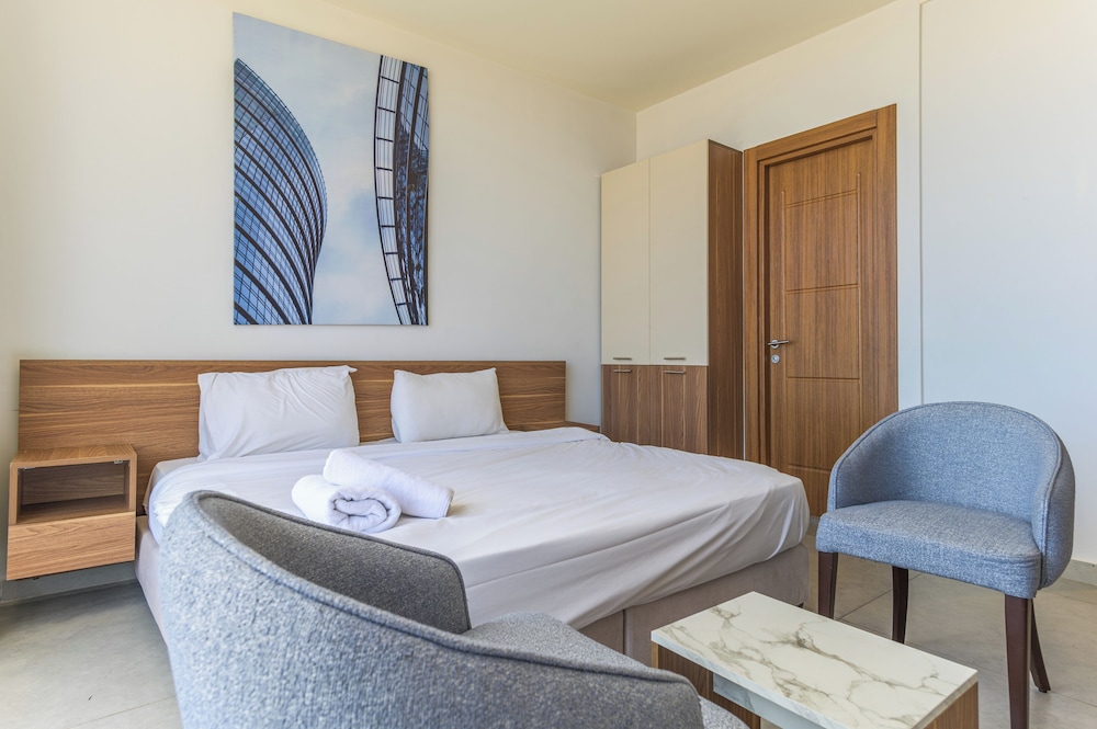 Gate 9 Tower -Studios & Apts Mar Mikhael