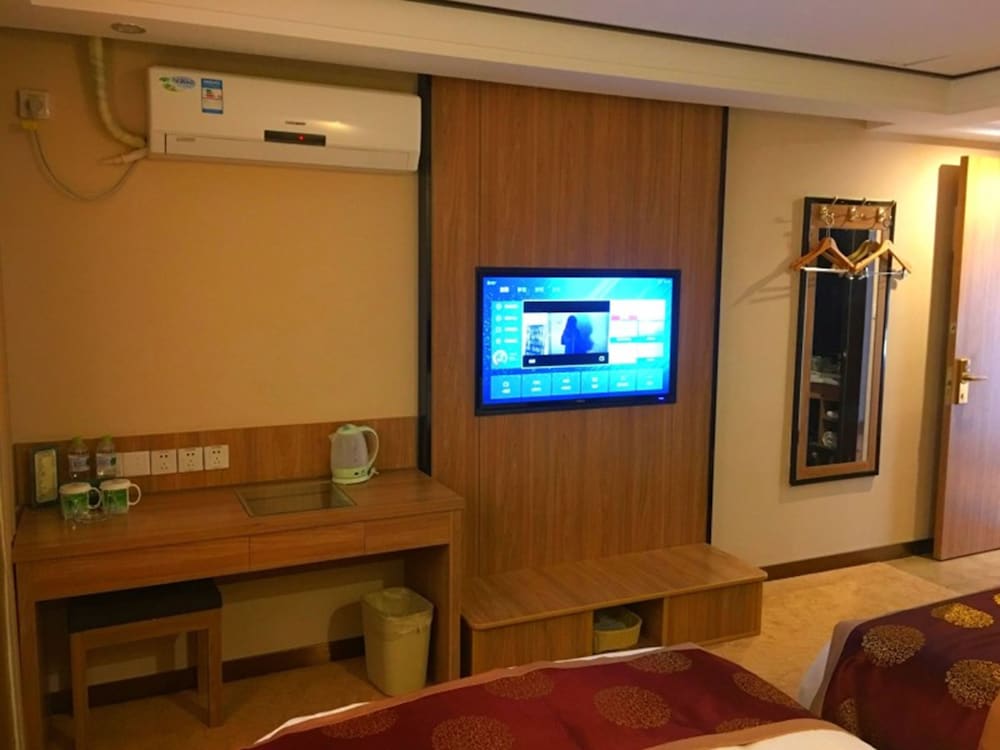 GreenTree Inn JiangSu YanCheng JianHu ShangGang Bus Station Freeway 204 Express Hotel - Property Image 41