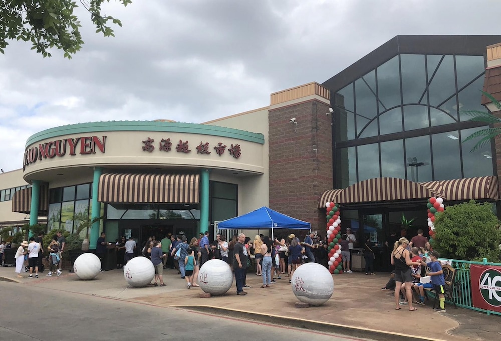 Oklahoma City Vacations - 3-story 6-bedroom 4 Bathrooms 3min-asian Dist - Property Image 28